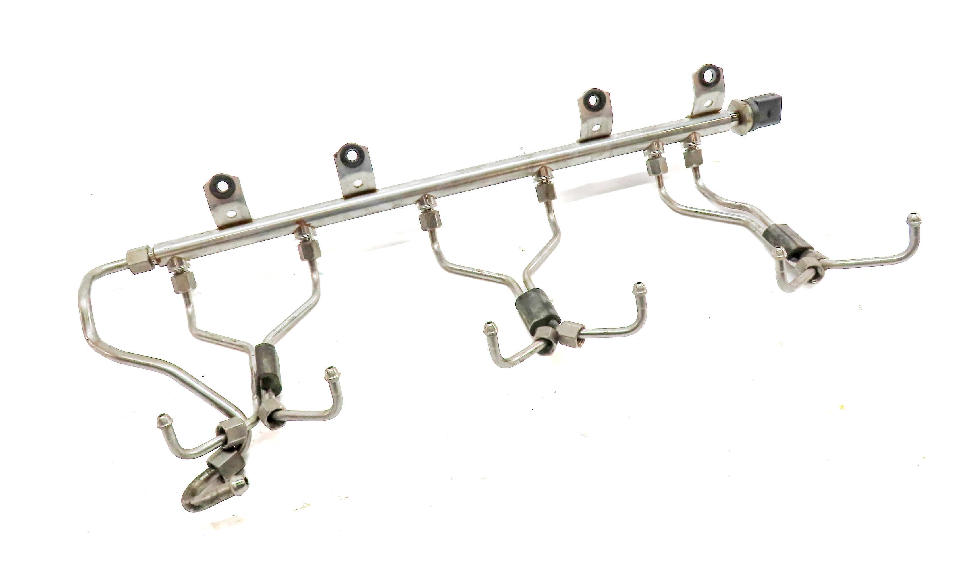 2014 BMW 640XI GRAN COUPE (F06) 3.0L (N55) ENGINE FUEL INJECTOR RAIL w/ LINES — exact item pictured